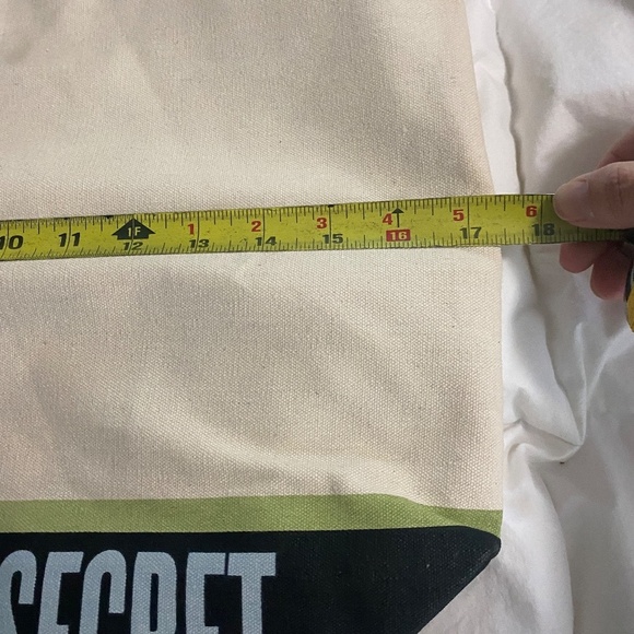 VICTORIA'S SECRET CANVAS COOLER BAG NEW WITHOUT TAGS - Picture 6 of 7